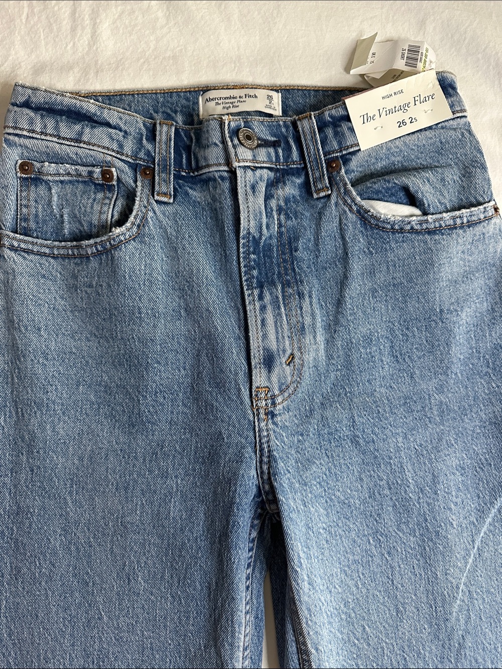 Abercrombie & Fitch The Vintage Flare High Rise Jeans Size 26 - Picture 2 of 10